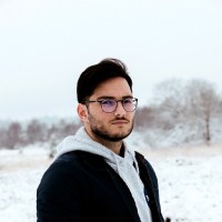 Emir Islam