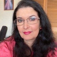 Mary Pili Hernández