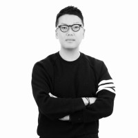 Daeho L.