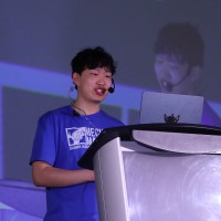 Justin Zhou