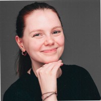 Julia Stenzel