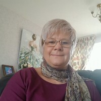 Louisa Lawson - Med