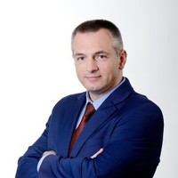 Robert Trzos