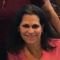 Laura Stoll