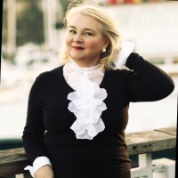Eva Claiborne