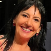 Claudia Cunha