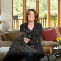 Suzanne Lawrence