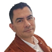 Roger Salazar
