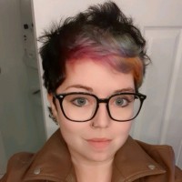Casandra English
