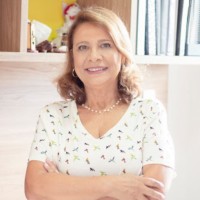 Cristina Cox
