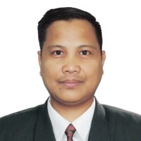 Reylen C.