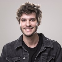 Thomaz H. De Mello Falzoni