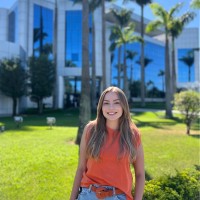 Letícia Consoline