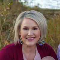 Collier Christian Thompson