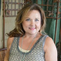 Jane Beth Turner, Rhia