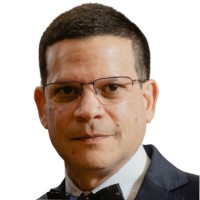 Dr. Sergio Coronado