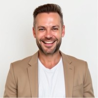 Alex Kerr