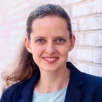 Christine Dede