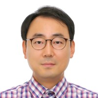 김종춘