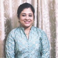 Saroja R V