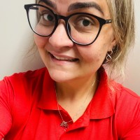 Anna Paula Tartaglia Claro