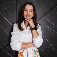 Claudia Nara Dela Bruna Zeferino Sartor