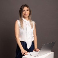 Roxana C.