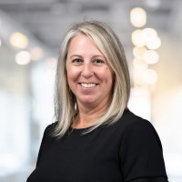 Leslie Garrett