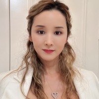 Vivian H.
