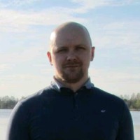 Dmitry R.