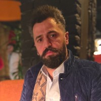 Azad Issa