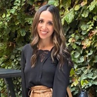 Anita Khalili Snyder