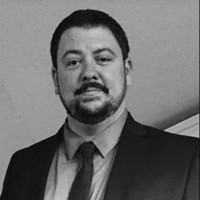 Travis Hallett