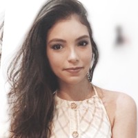 Ana Carolina de C. H. Tomazi