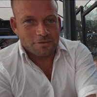 Ronald Van Waard