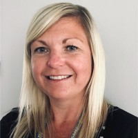 Claire Eves