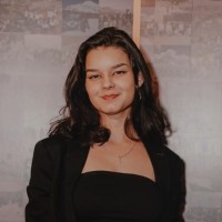 Giovana Pires