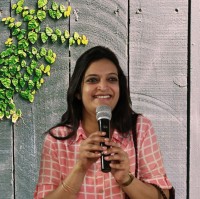 Dr Shivani Kanodia