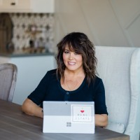 Jamie Connors, Real Estate Professional