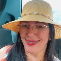 Dora Magalhaes