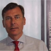 Alexander van Dam LL.M