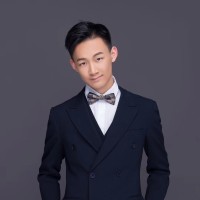 Jianyi Hou