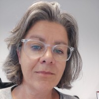 Evelyne Casters