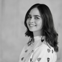 Marielle Juliette Danes Corona