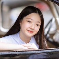 Surie Tran