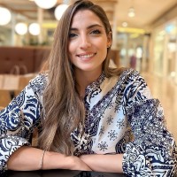 Suzane Istanbuli , Mba