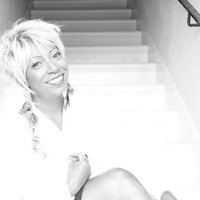 Paula Page