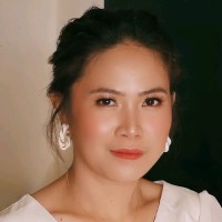 Jhenafel Valencia
