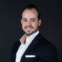 Santiago Salinas G.