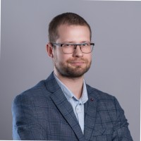 Adrian Jakubowski